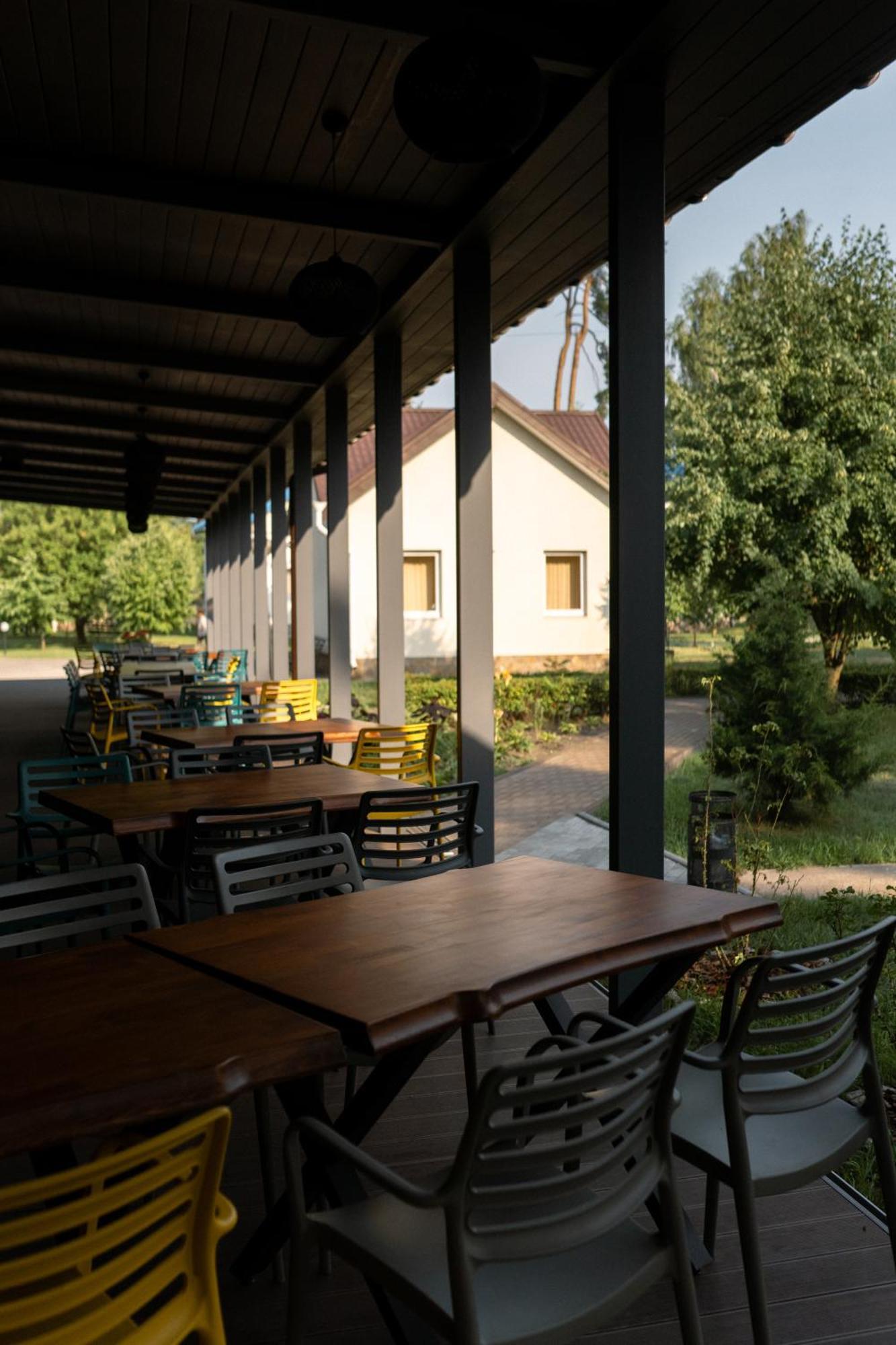 Holiday Hotel Glіbіvka Glebovka Dış mekan fotoğraf