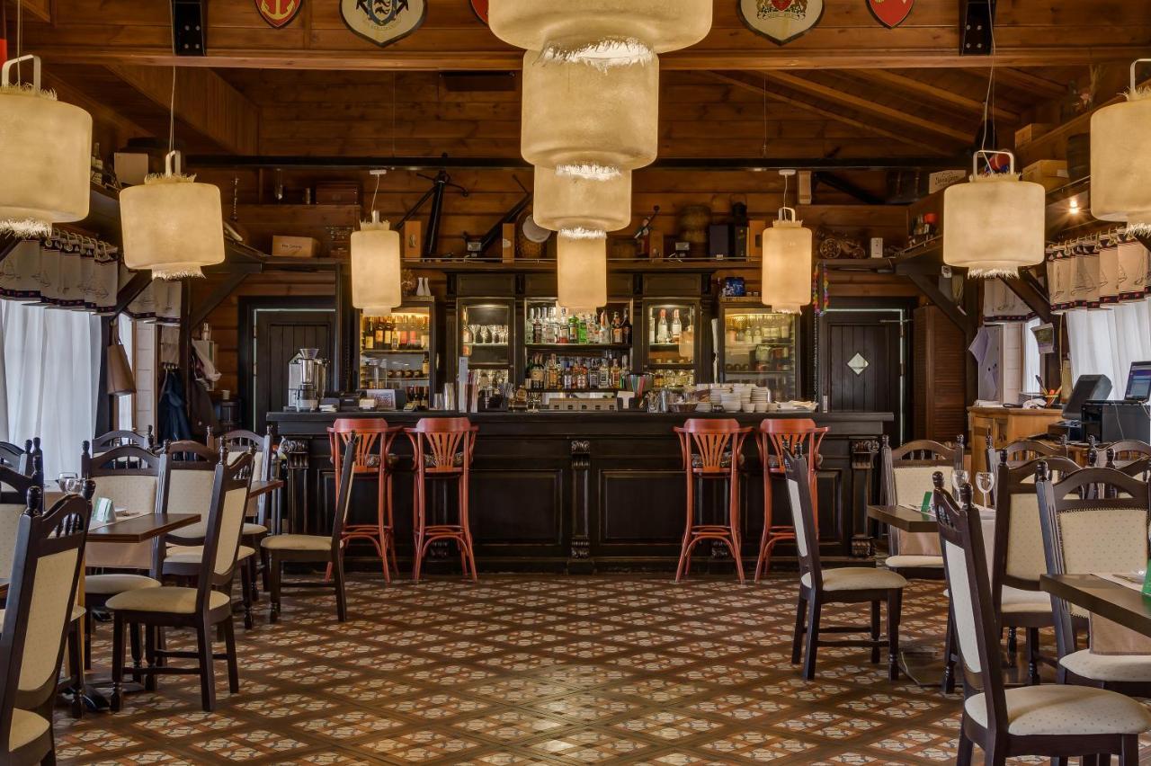 Holiday Hotel Glіbіvka Glebovka Dış mekan fotoğraf