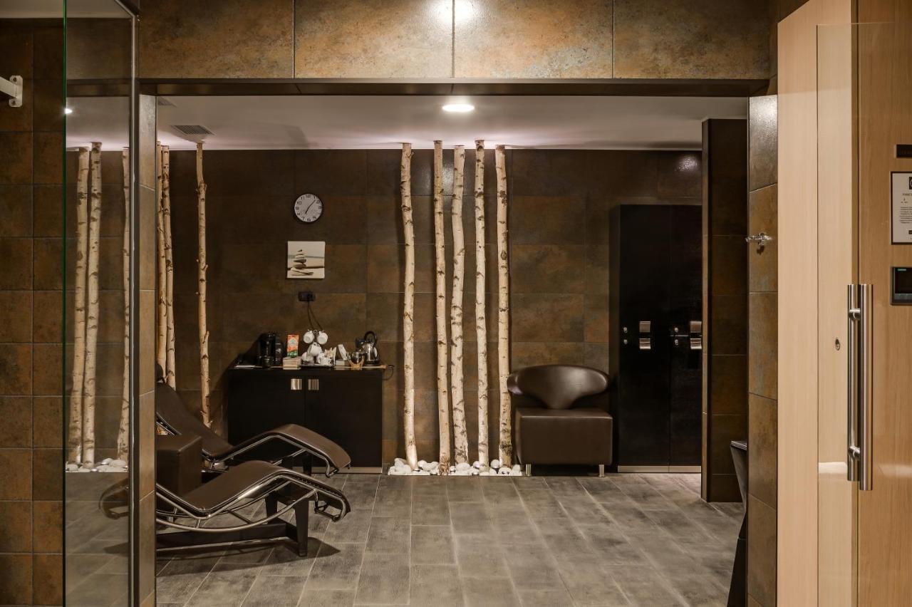 Holiday Hotel Glіbіvka Glebovka Dış mekan fotoğraf